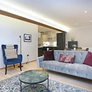 Joivy Beautiful 2 Bed Flat On The Royal Mile Apartment